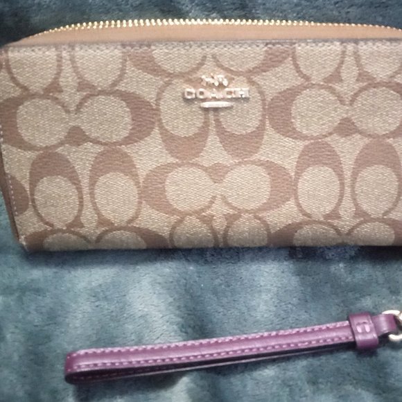 Coach Handbags - Coach Signature Canvas Long Wallet *LIKE NEW